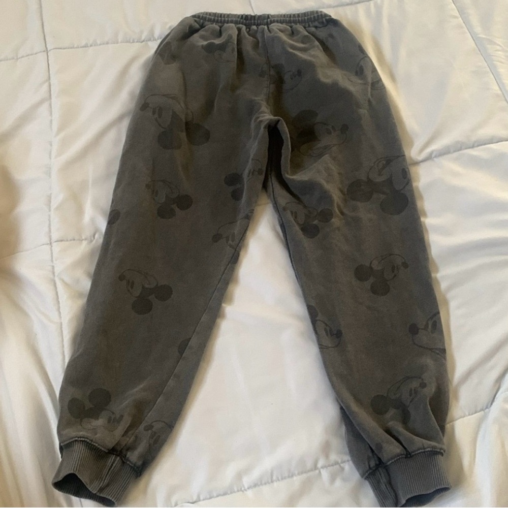 Zara Disney edition
Kids Sweatpants jogger - Picture 6 of 9